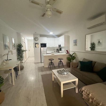 Super Y Amplio Apto Con Airco, Planta Baja En Mareverde Costa Adeje  Kültér fotó